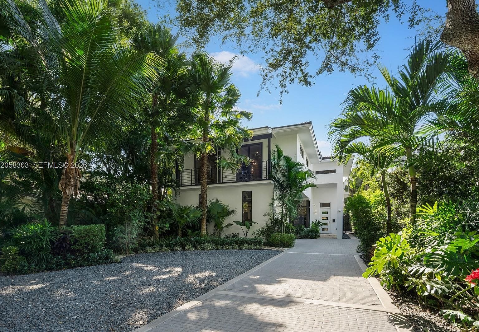modern Coconut Grove facade tucked under the canopy